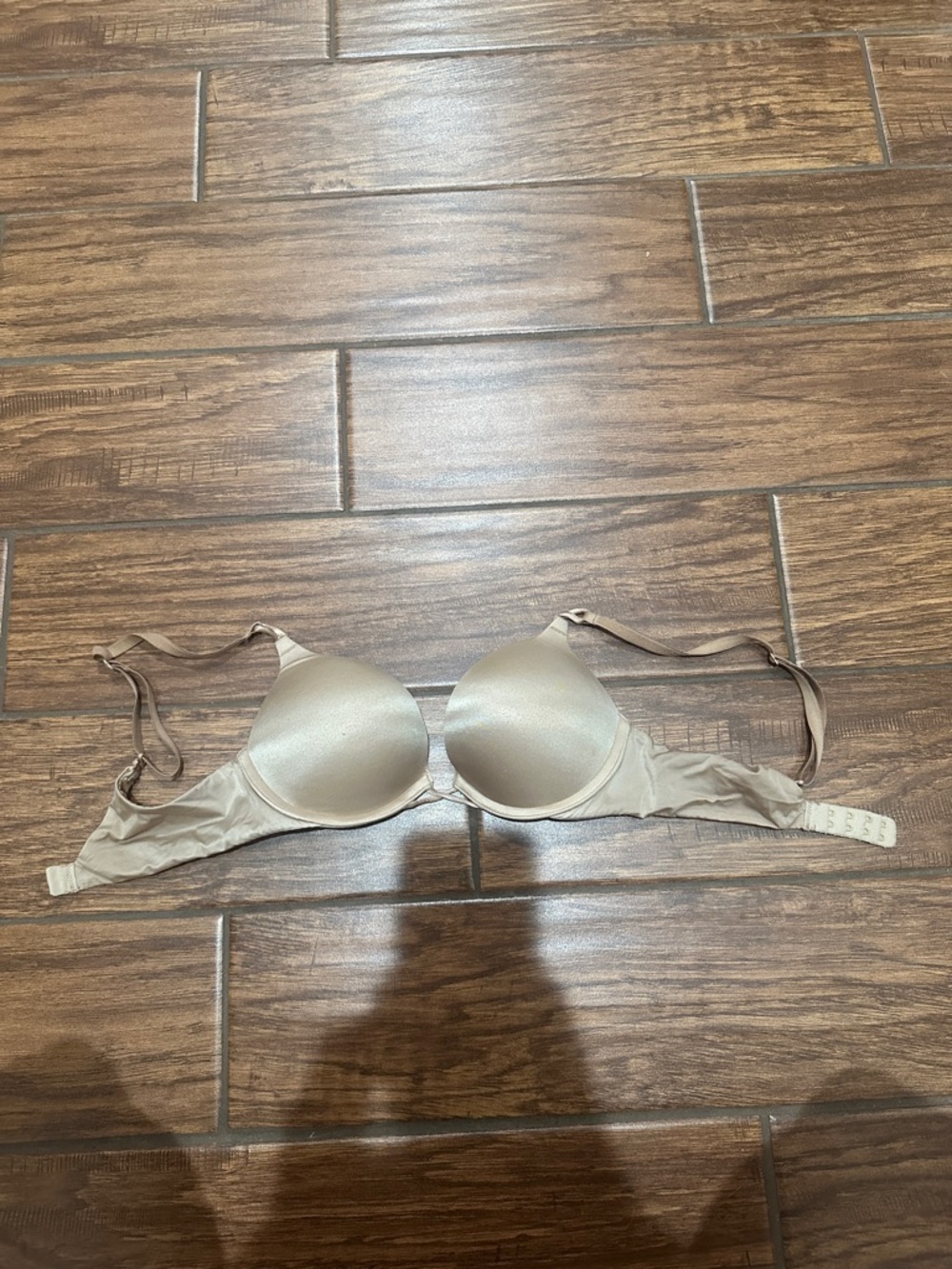 Tan bombshell bra size 32b